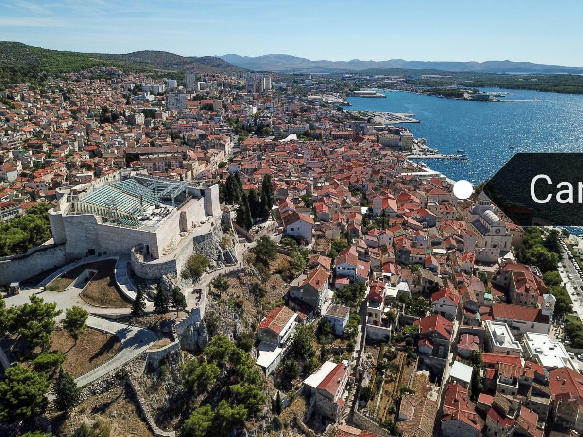2 Cannons/Old Town Sibenik Luaran gambar